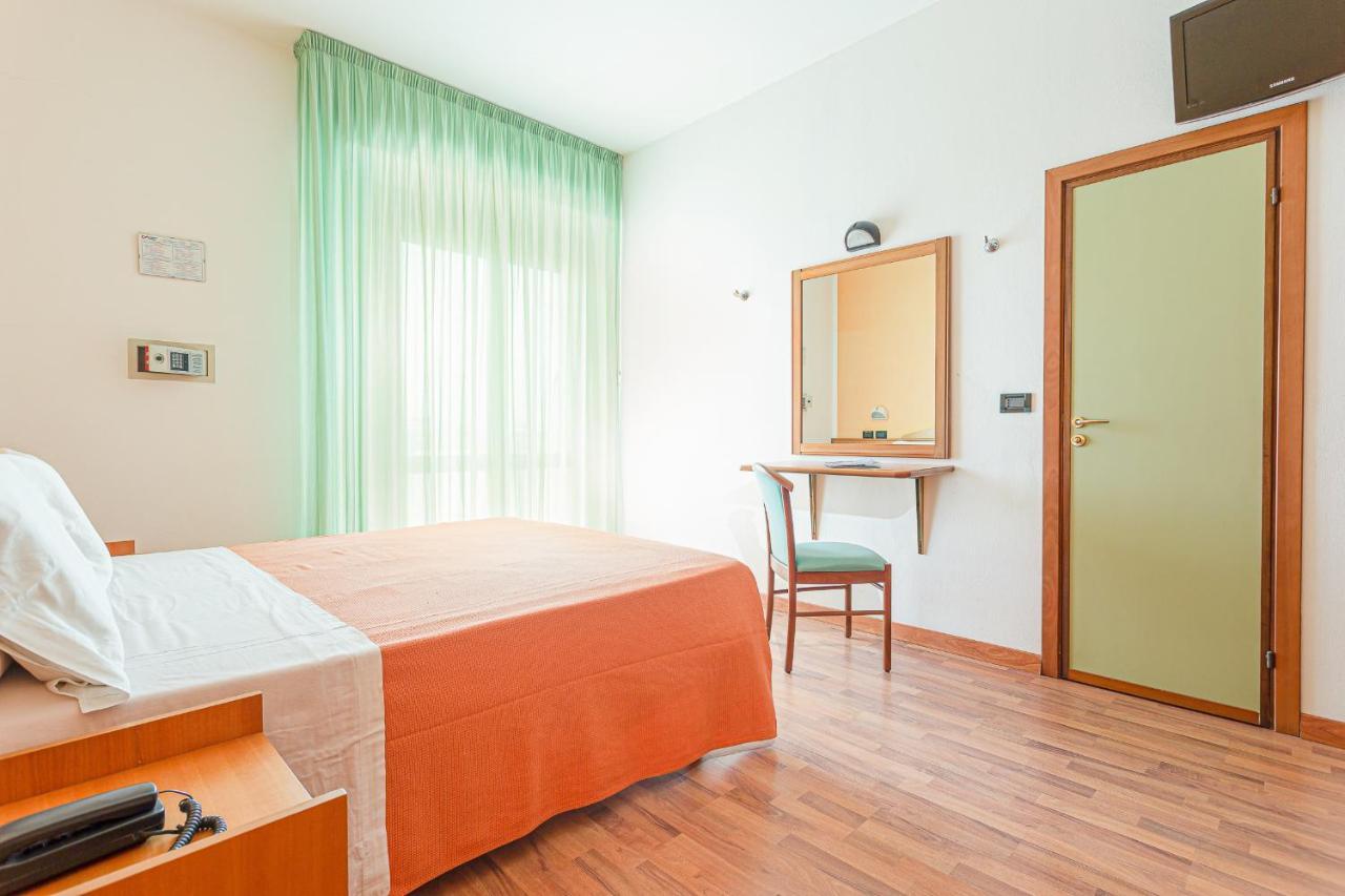Little Hotel Cesenatico Eksteriør bilde