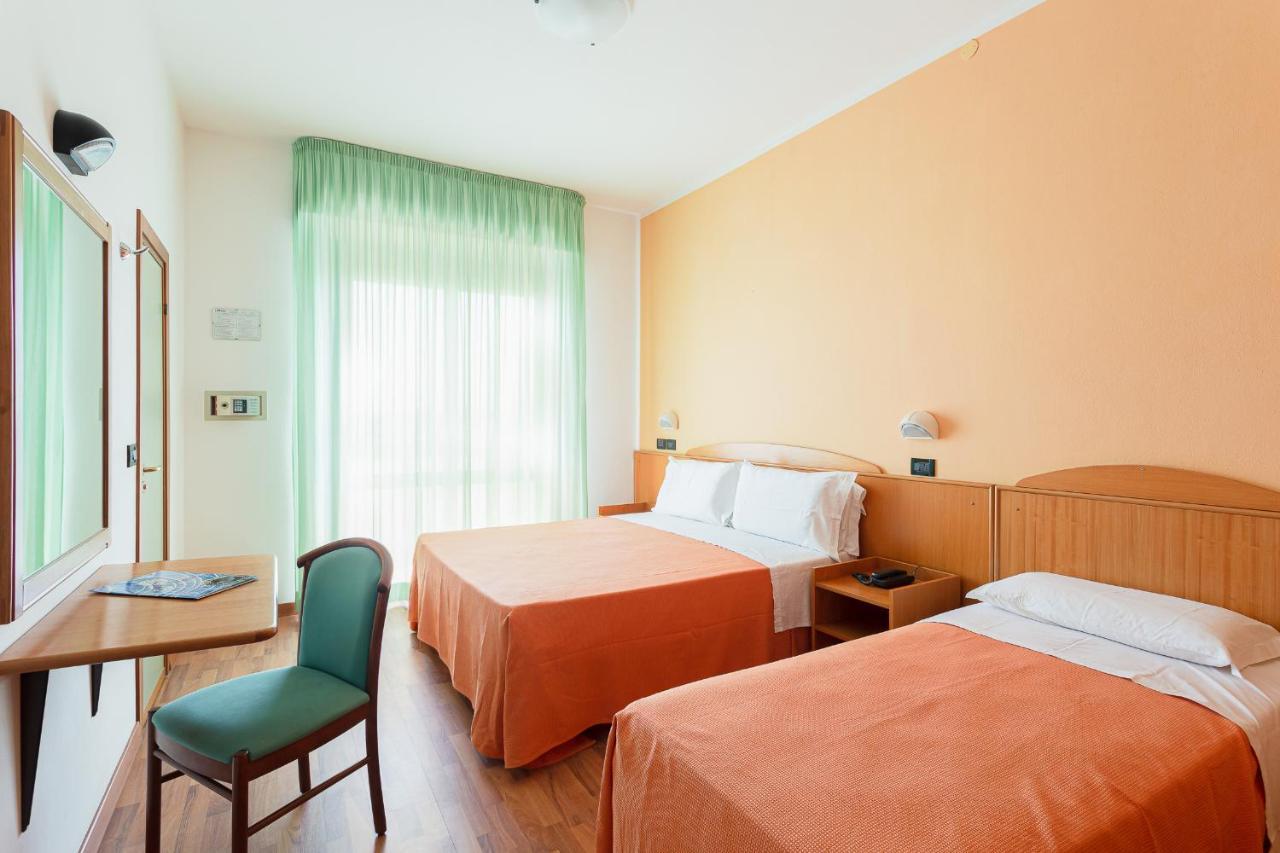 Little Hotel Cesenatico Eksteriør bilde